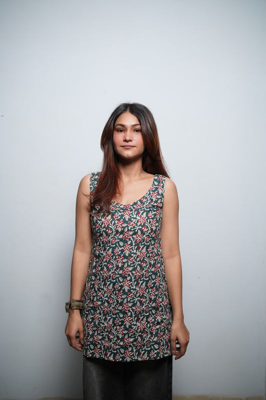 Preet deep back cotton kurti