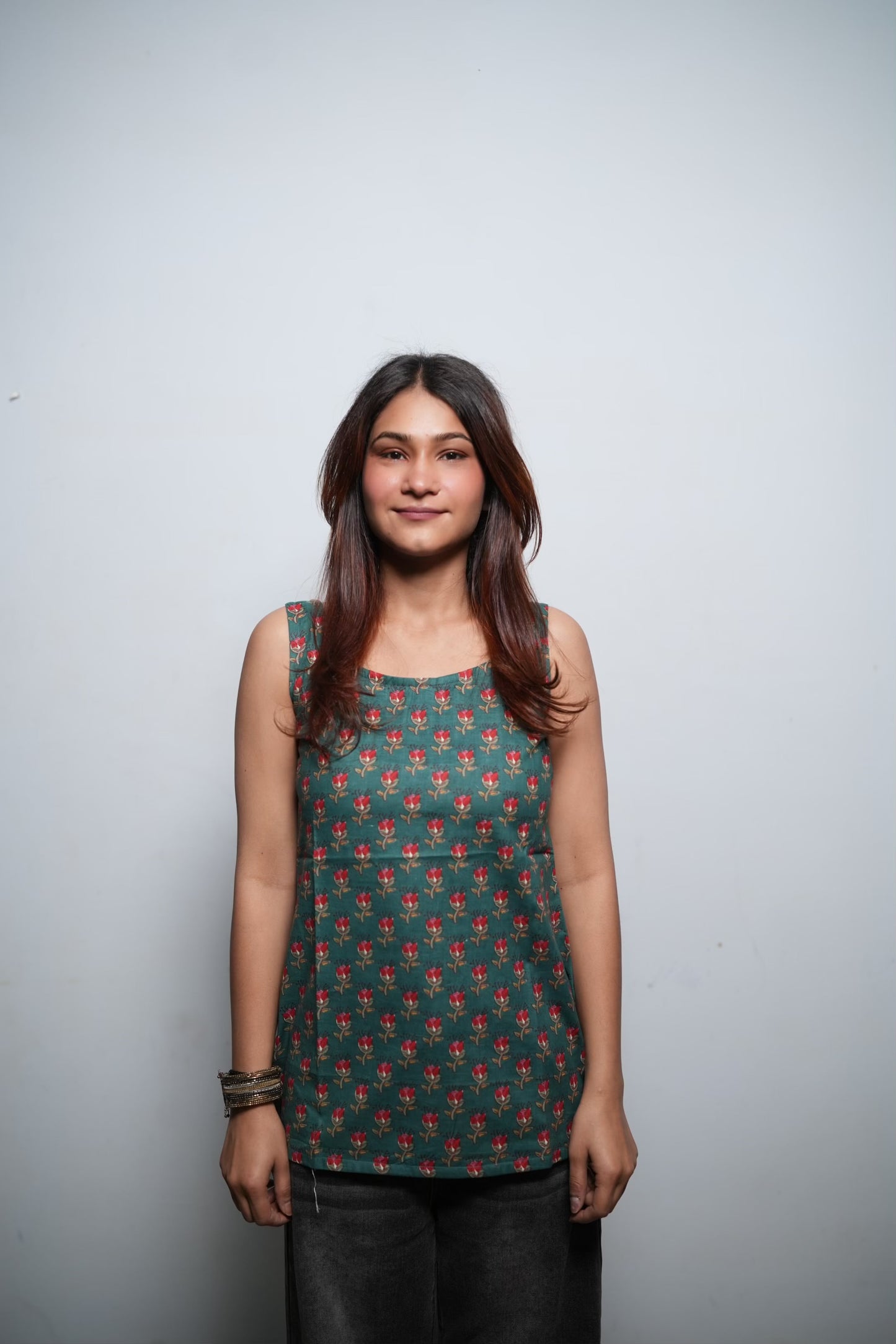 Chanda deep back short Kurti