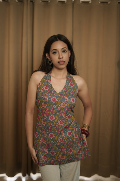 Noor 2.0 Halter neck backless Kurti