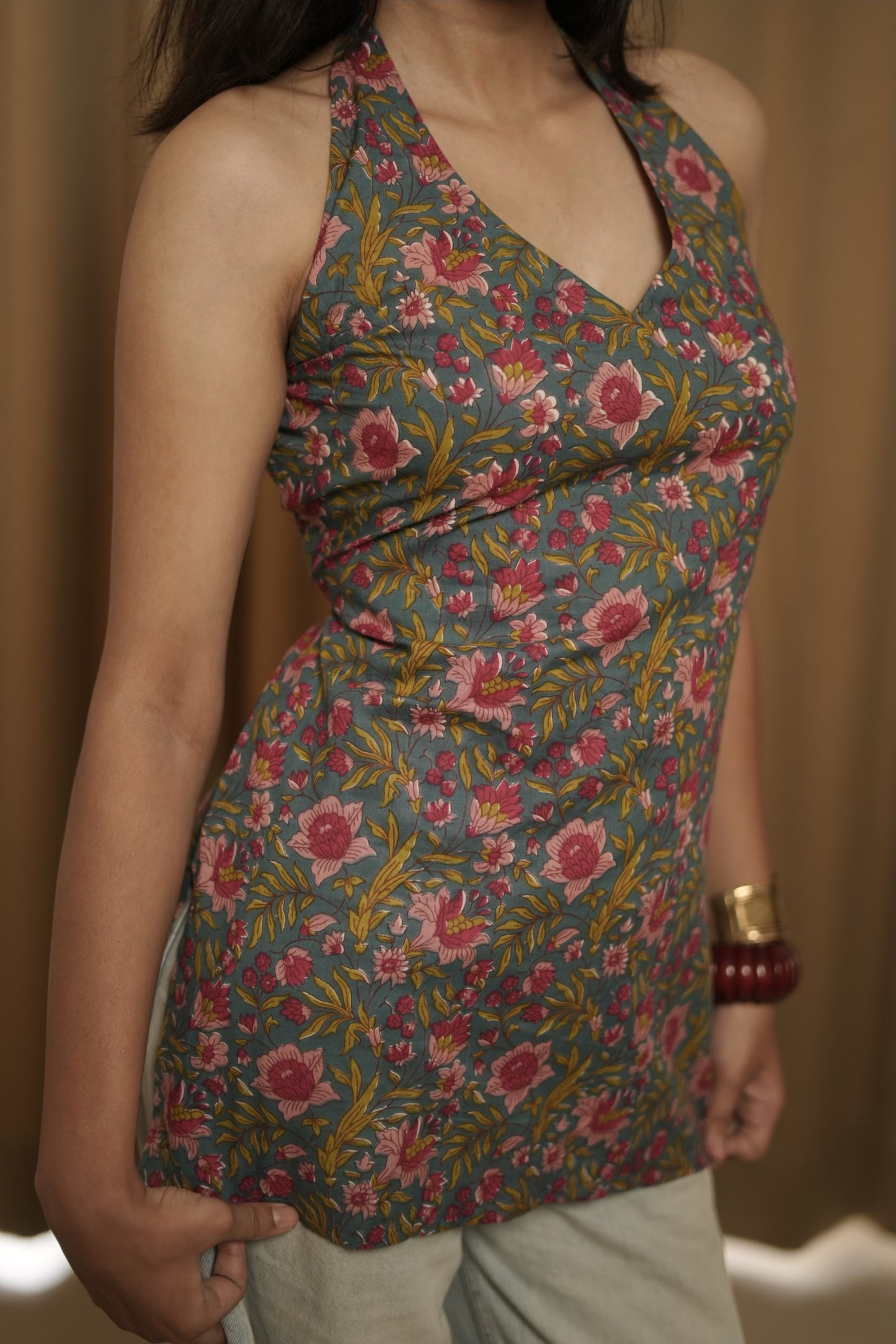 Noor 2.0 Halter neck backless Kurti