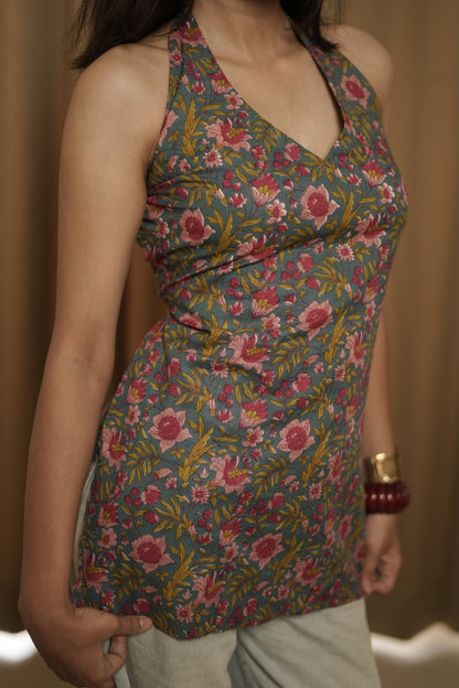 Noor 2.0 Halter neck backless Kurti